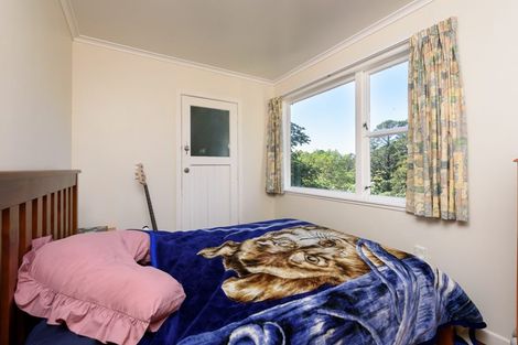Photo of property in 58 Garden Road, Northland, Wellington, 6012
