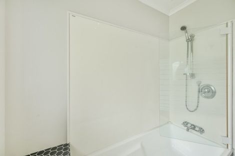 Photo of property in 58 Downing Avenue, Pirimai, Napier, 4112