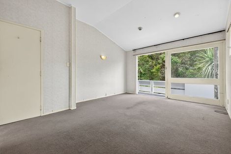Photo of property in 1/91a Roseberry Avenue, Birkenhead, Auckland, 0626