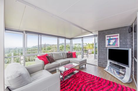Photo of property in 185 Govan Wilson Road, Whangaripo, Warkworth, 0985