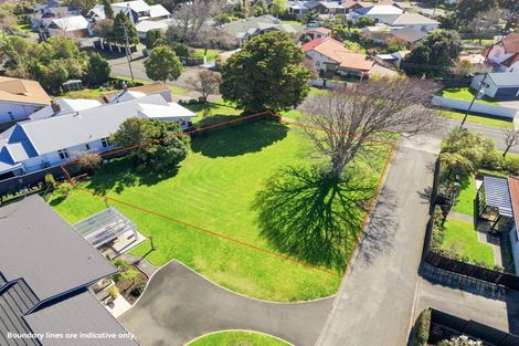 Photo of property in 25 Grey Street, College Estate, Wanganui, 4500