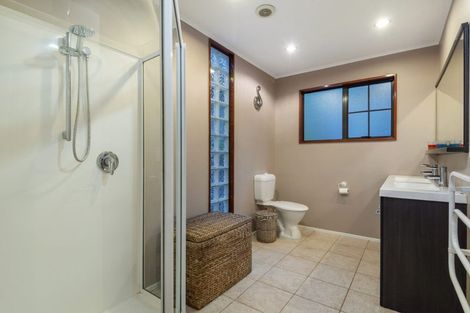 Photo of property in 19 Dormer Road, Kaukapakapa, Helensville, 0875