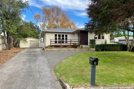 Photo of property in 6 Perth Place, Awapuni, Palmerston North, 4412