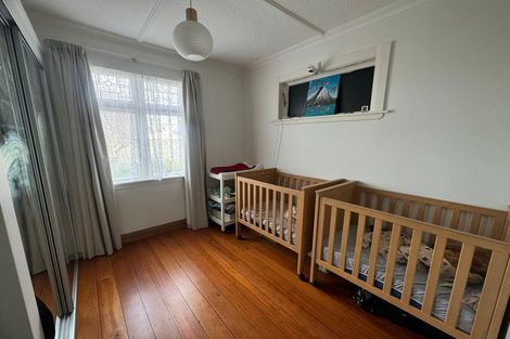 Photo of property in 10 Bruges Avenue, Miramar, Wellington, 6022