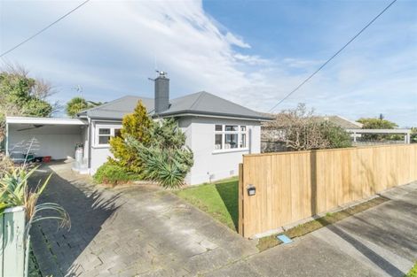 Photo of property in 22 East Street, Terrace End, Palmerston North, 4410