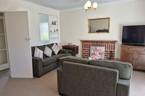 Photo of property in 72 Heke Street, Ngaio, Wellington, 6035