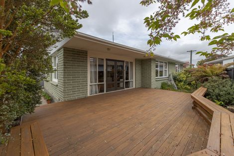 Photo of property in 45 Farquhars Road, Redwood, Christchurch, 8051