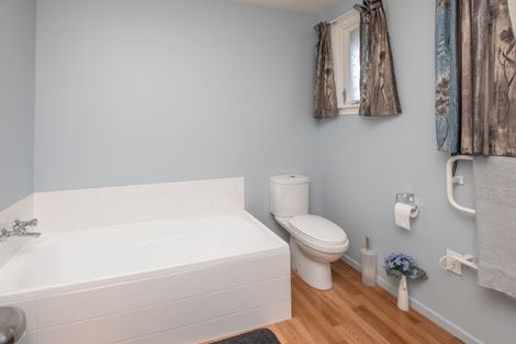 Photo of property in 45 Farquhars Road, Redwood, Christchurch, 8051