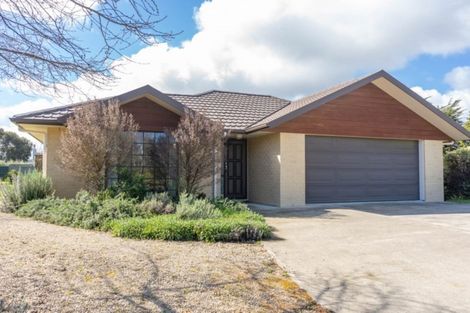 Photo of property in 83 Cologne Street, Martinborough, 5711