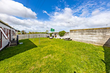 Photo of property in 1/21 Solveig Place, Randwick Park, Auckland, 2105