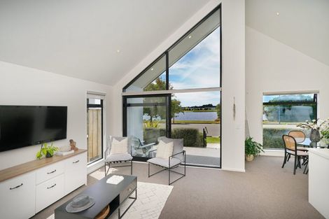 Photo of property in 25a Lakeside Drive, Pegasus, 7612