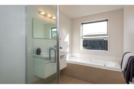 Photo of property in 41 Riverwood Boulevard, Redwood, Christchurch, 8051