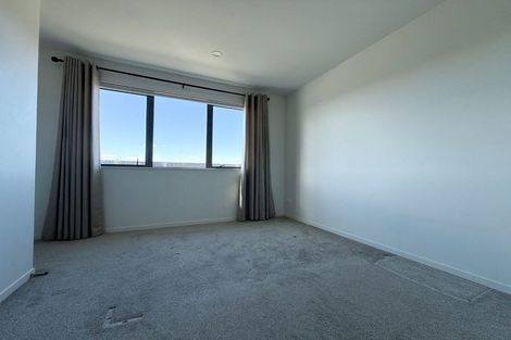 Photo of property in 17 Kaha Road, Takanini, 2110