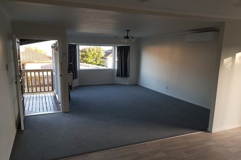 Photo of property in 6 Felicity Place, Unsworth Heights, Auckland, 0632