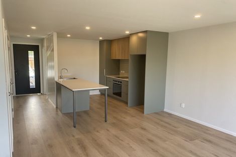Photo of property in 9/90 Knights Road, Hutt Central, Lower Hutt, 5010