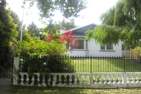 Photo of property in 143 Fisher Avenue, Beckenham, Christchurch, 8023