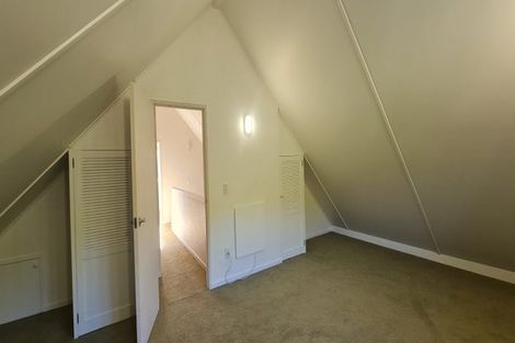 Photo of property in 11 Shortland Place, Havelock North, 4130