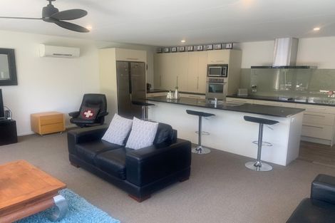 Photo of property in 9 Glenfinnon Place, Wanaka, 9305