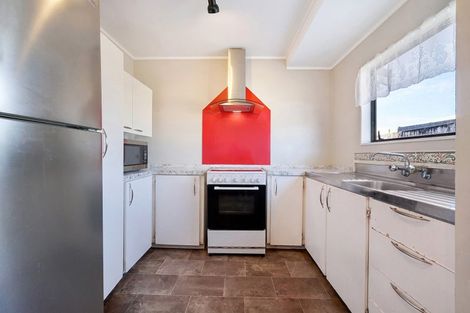 Photo of property in 2/14 Templeton Place, Clendon Park, Auckland, 2103