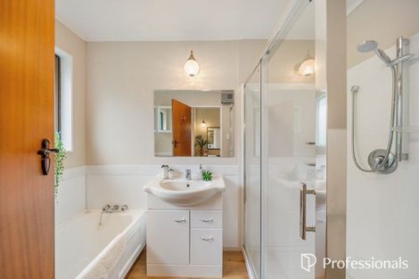 Photo of property in 14 Hibiscus Grove, Maungaraki, Lower Hutt, 5010