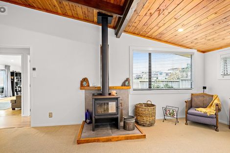 Photo of property in 51 Mera Road, Algies Bay, Warkworth, 0920