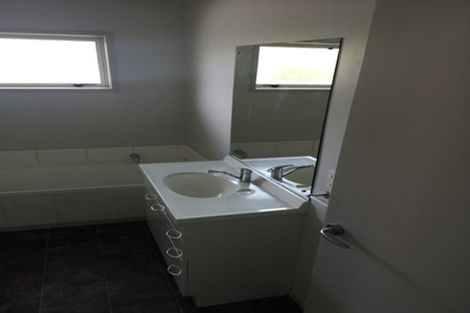 Photo of property in 15a Eastburn Street, Papakura, 2110