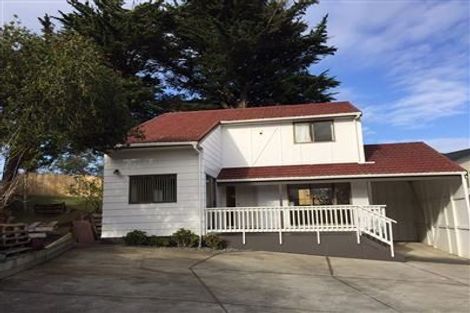 Photo of property in 19 Woodhouse Place, West Harbour, Auckland, 0618