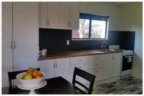 Photo of property in 30a Langstone Street, Welcome Bay, Tauranga, 3112