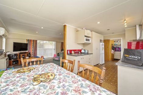 Photo of property in 14 Koromiko Avenue, Hawera, 4610
