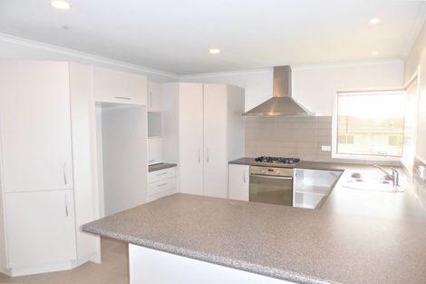 Photo of property in 43 Danny Place, Pyes Pa, Tauranga, 3112