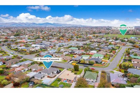 Photo of property in 21 Bourne Crescent, Papanui, Christchurch, 8053