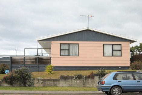 Photo of property in 205 Achilles Avenue, Whangamata, 3620