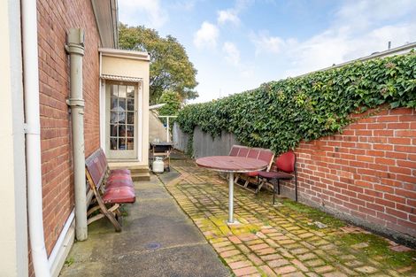 Photo of property in 27 Duke Street, North Dunedin, Dunedin, 9016