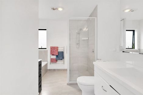 Photo of property in 123 Isabella Drive, Pukekohe, 2120