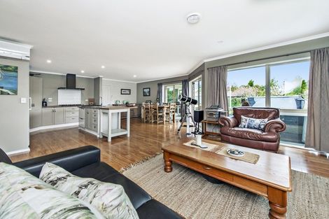 Photo of property in 79 North Terrace, Darfield, 7510