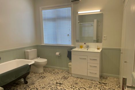 Photo of property in 126 Bristol Street, St Albans, Christchurch, 8014