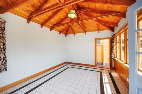 Photo of property in 311 Ruahine Street, Terrace End, Palmerston North, 4410