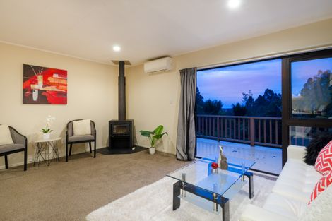 Photo of property in 94 Hinau Road, Waimauku, 0881