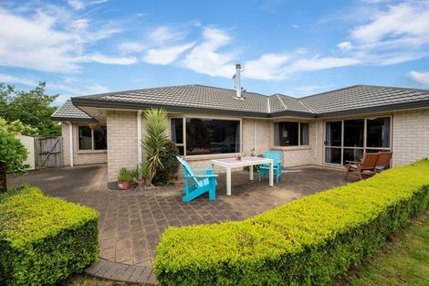 Photo of property in 24 Harry Shaw Way, Raumati South, Paraparaumu, 5032