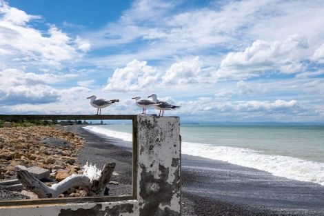 Photo of property in 7 Clifton Road, Haumoana, 4102