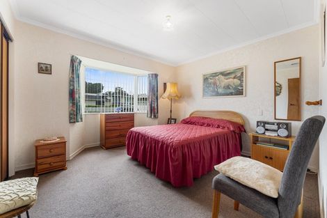 Photo of property in 1/81 Tukapa Street, Westown, New Plymouth, 4310