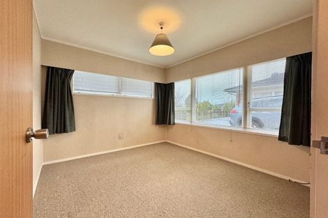 Photo of property in 1/15 Tatariki Street, Rosehill, Papakura, 2113