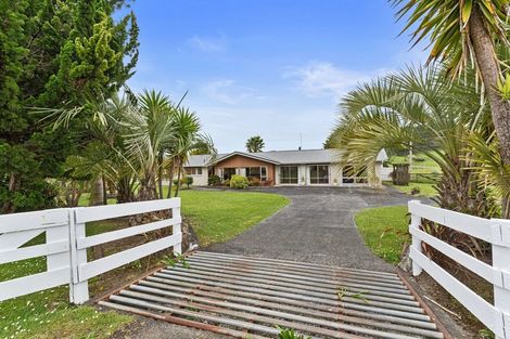 Photo of property in 724 Port Albert Road, Wellsford, 0973