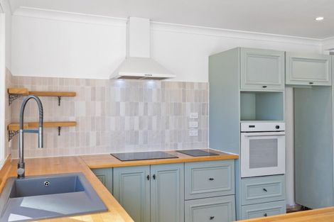 Photo of property in 62 Mount View Road, Melville, Hamilton, 3206