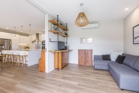 Photo of property in 11 Laly Haddon Place, Matakana, Warkworth, 0985