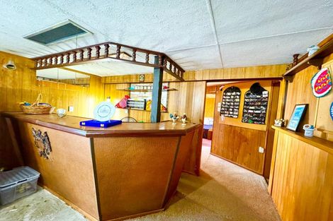 Photo of property in 65 Riverpark Crescent, Henderson, Auckland, 0610