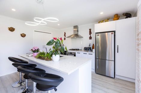 Photo of property in 5 Poulson Grove, Trentham, Upper Hutt, 5018