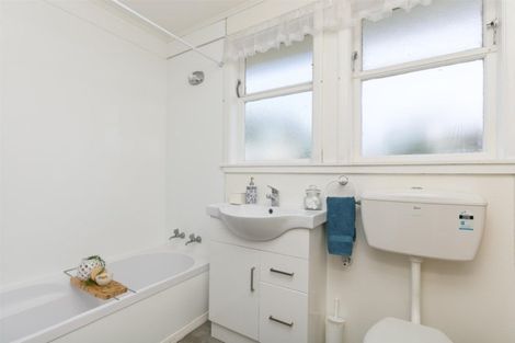 Photo of property in 59 Waihemo Street, Waitangirua, Porirua, 5024