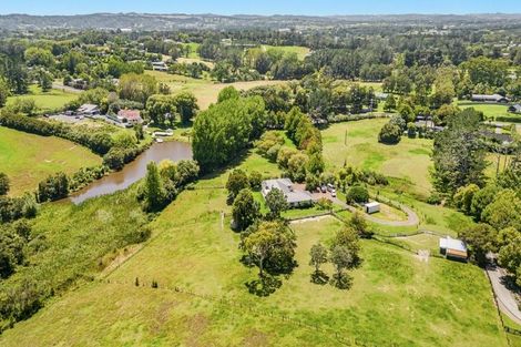 Photo of property in 48 Pomona Road, Kumeu, 0891