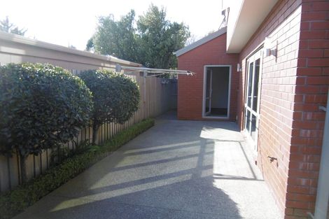 Photo of property in 15 Grove Road, Addington, Christchurch, 8024